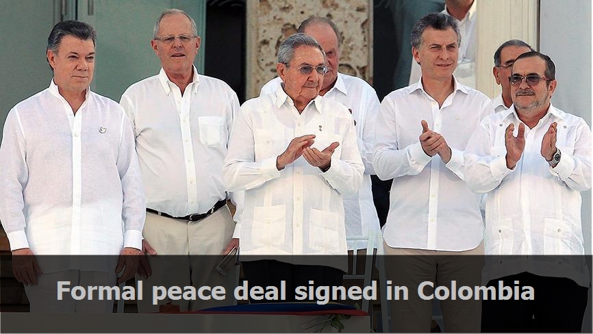 Formal peace deal signed in Colombia