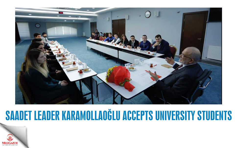 Karamollaoğlu accepts university students