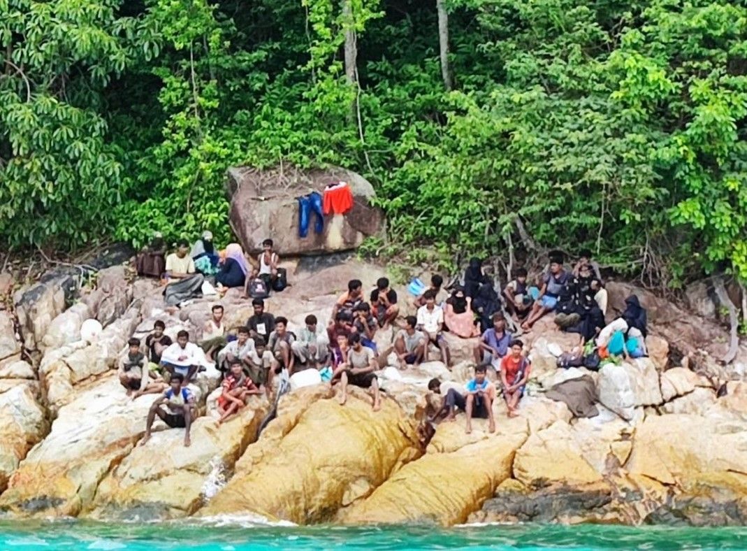 59 Rohingyas found abandoned on Thai island en route to Malaysia