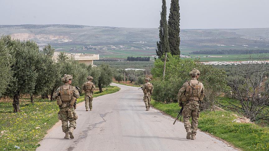 Afrin: Locals hand over 18 terrorists to Turkish troops