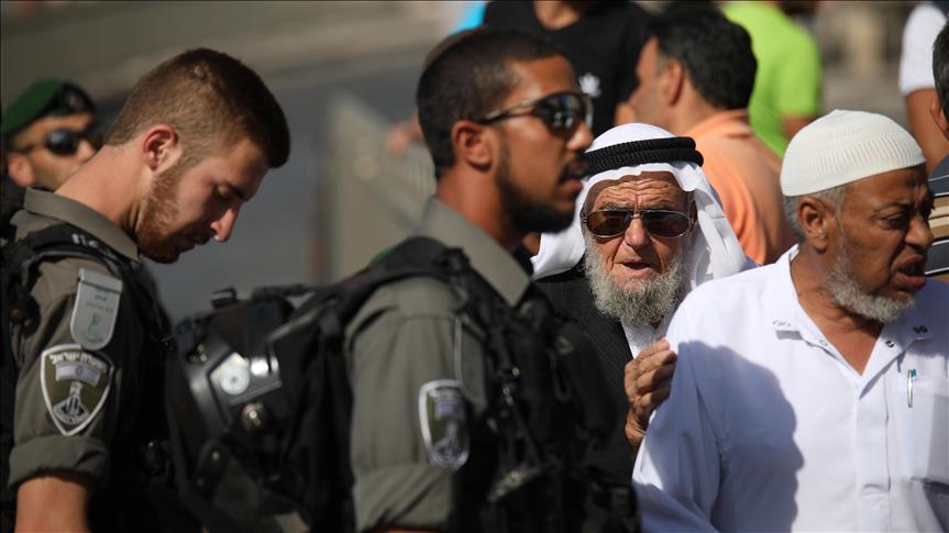 After shootout, Israel cancels Friday prayer at Al-Aqsa