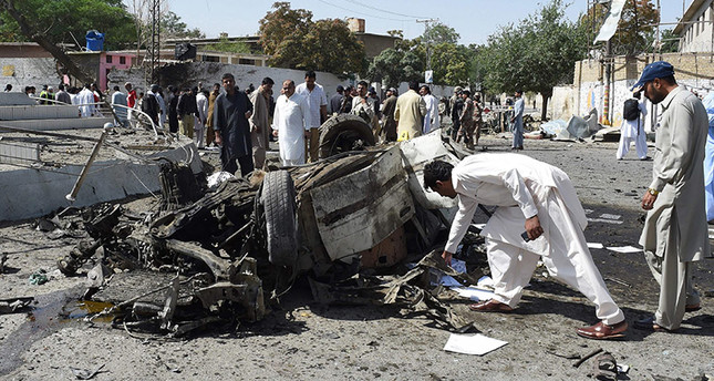 At least 11 killed, 20 injured in car bomb attack in southwest Pakistan