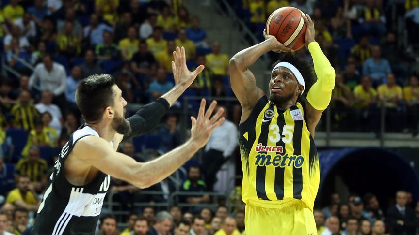 Basketball: Fenerbahce beat city rivals Besiktas