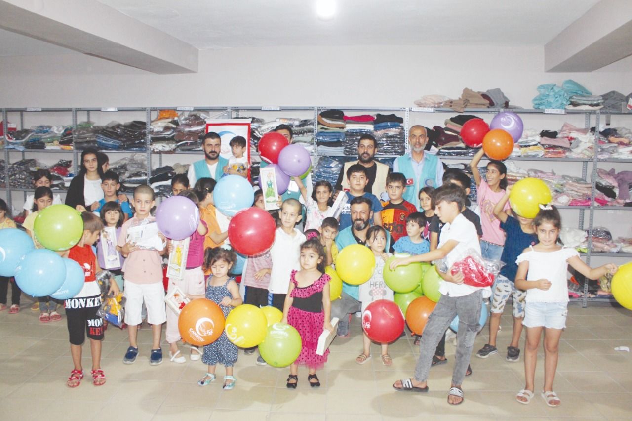 Cansuyu Aid and Solidarity Association provides clothing aid to 200 orphans