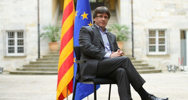 Catalan leader urges 'mediation' to resolve referendum crisis