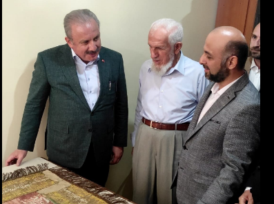 Cevat Akşit Hodja hosts Mustafa Şentop