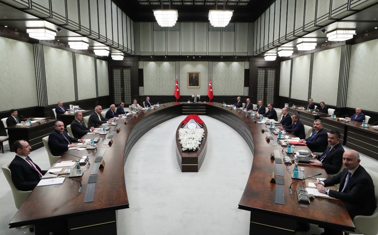 Change in the Council of Ministers with resignations