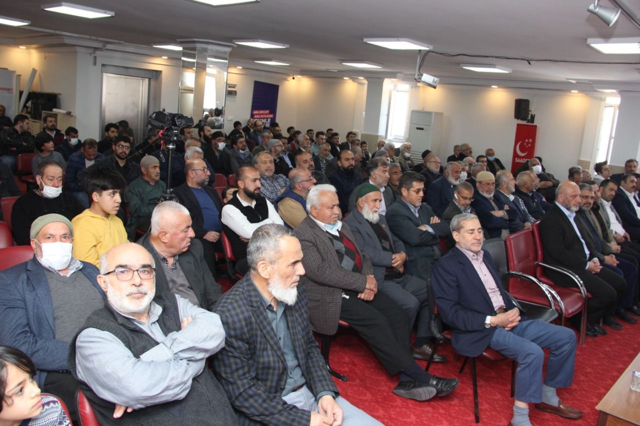 Council excitement of Saadet Party in Adana: "Peace, love and tolerance"