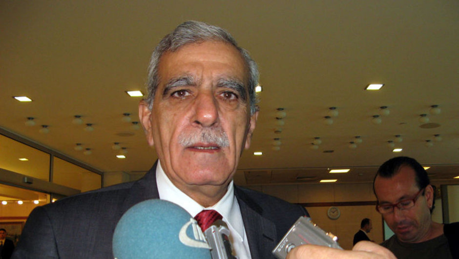 Court arrests former Mardin mayor Ahmet Türk