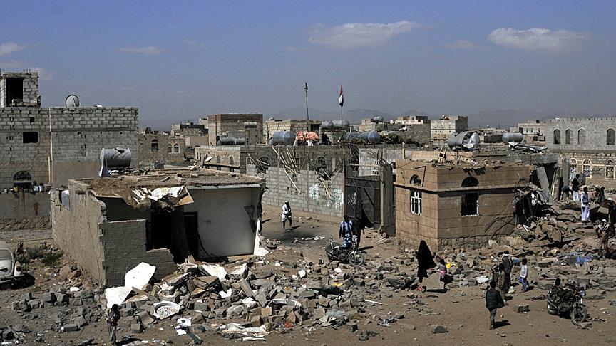 Dozens killed in airstrike on Yemeni prison