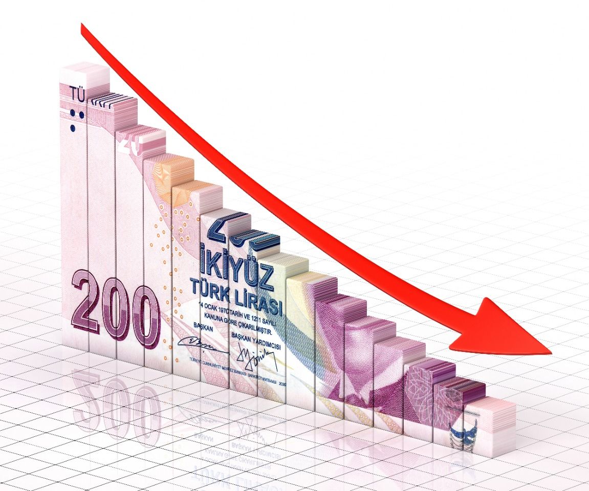 Economic crisis in Turkey! 200 lira worth 100 lira