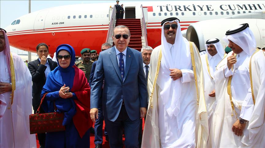 Erdogan arrives in Qatar on last leg of Gulf tour