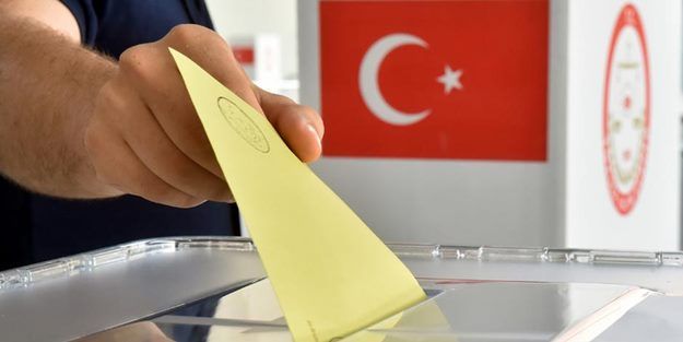 Erdoğan signals lowering election threshold from 10 to 7 percent