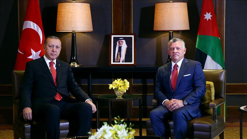 Erdogan tells Muslim states to stand together