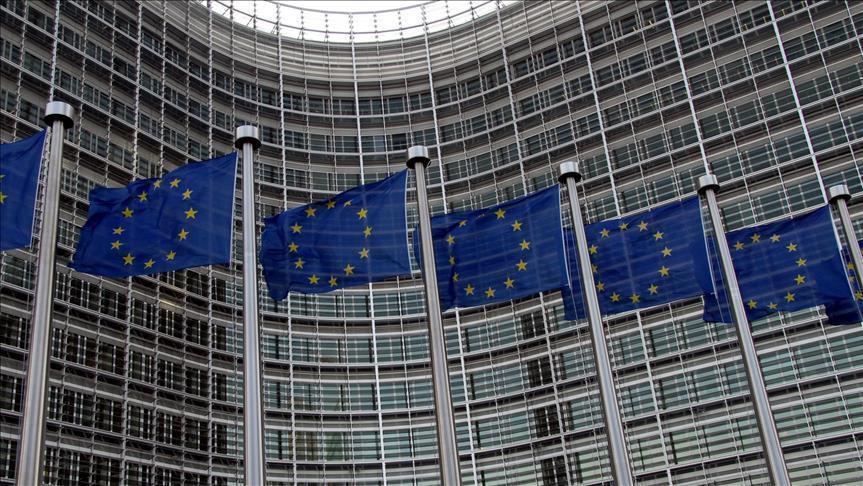 EU extends sanctions against Crimea by one year