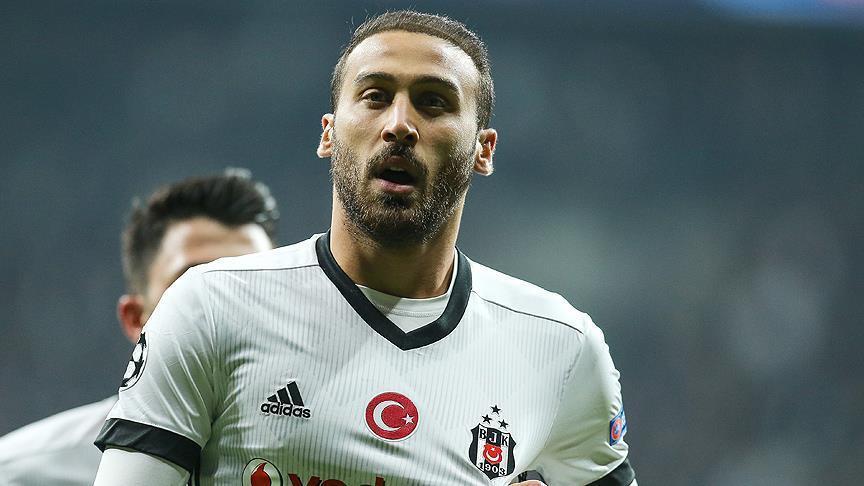 Everton signs Turkish striker Cenk Tosun
