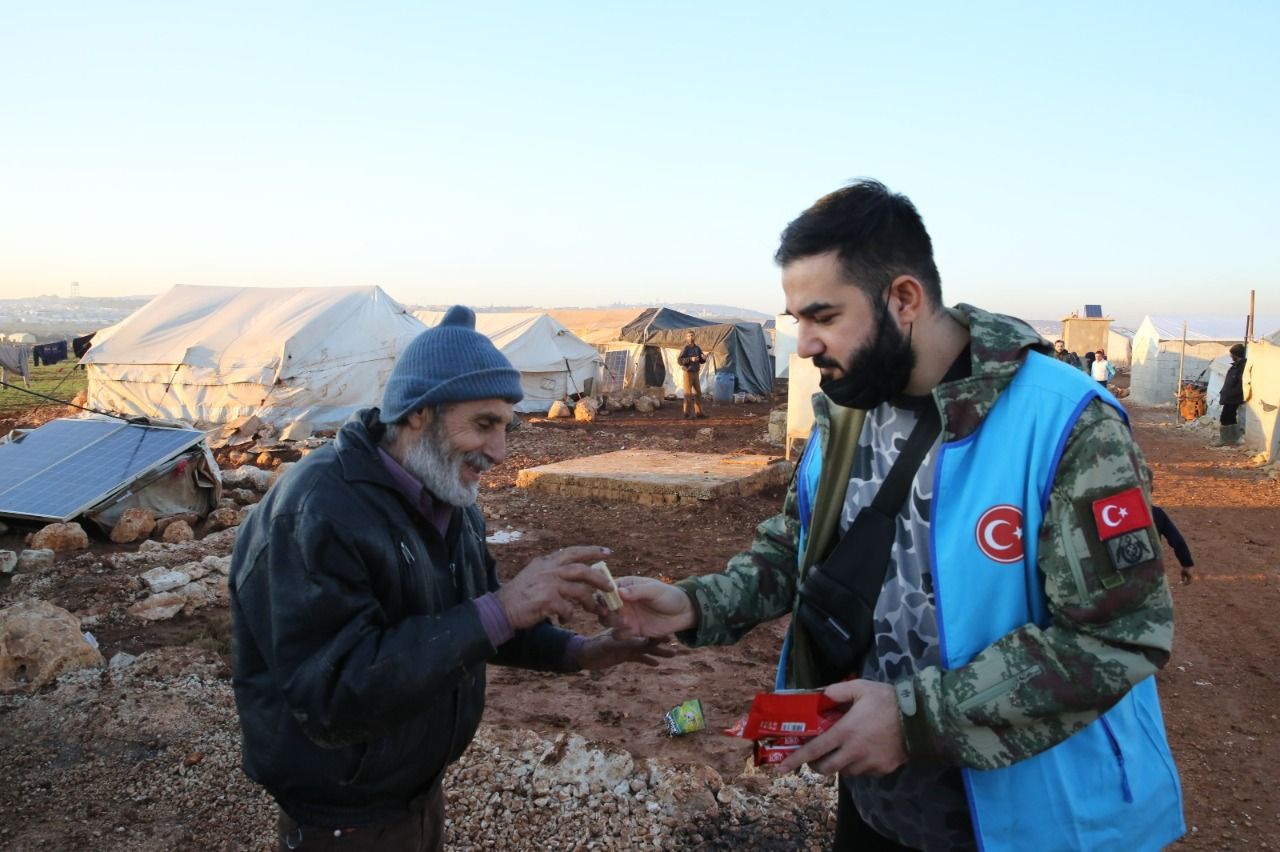 Families living in mud in Idlib got a warm home