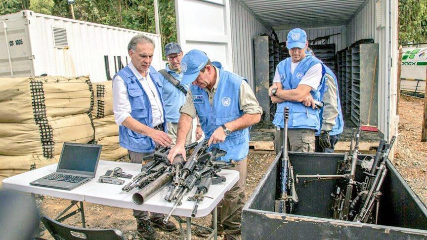 FARC hands over second batch of weapons in Colombia