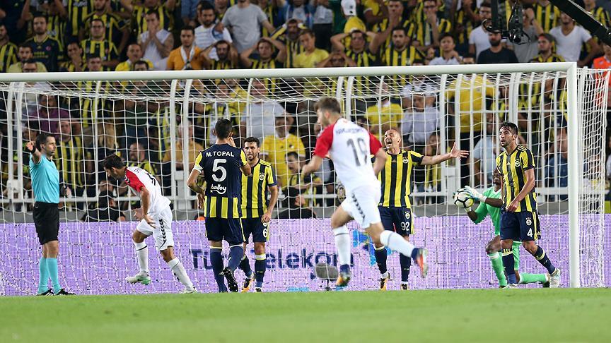 Football: Fenerbahce ousted from Europa League