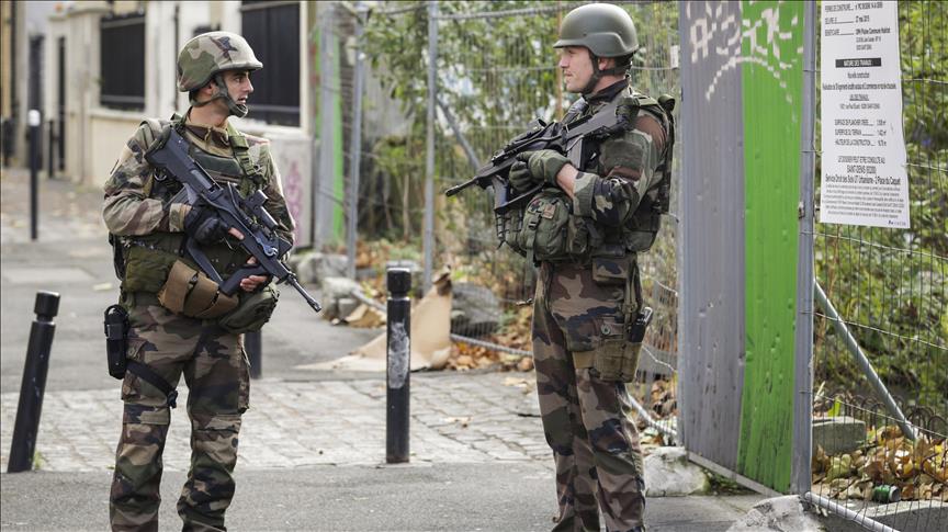 French soldiers injured in vehicle attack