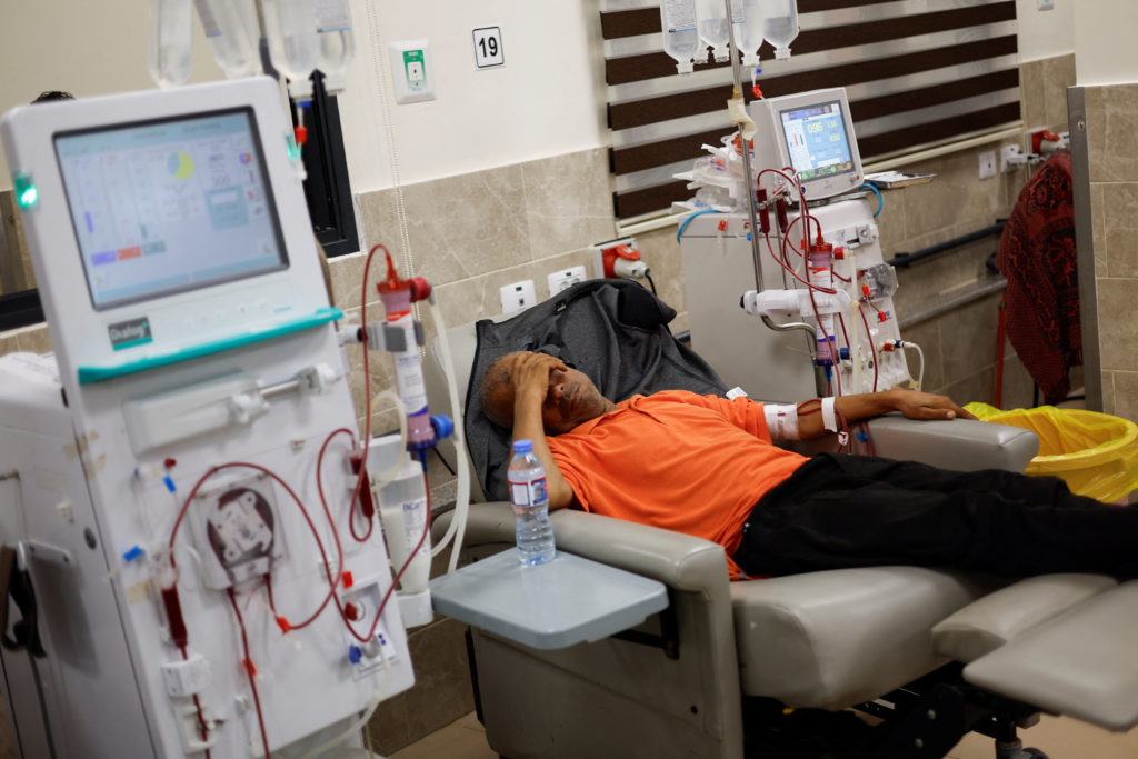 Fuel crisis forces complete shutdown of Gaza hospital generators