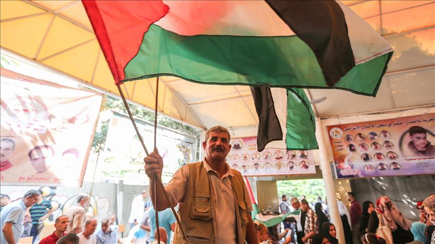 Gazans rally for release of Palestinians held in Israel