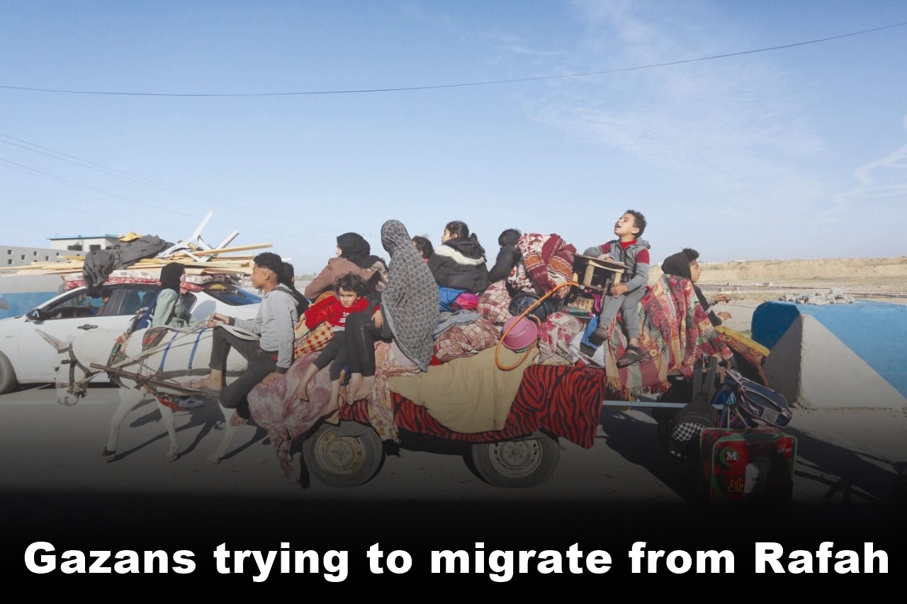 Gazans trying to migrate from Rafah