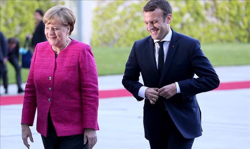 German, French leaders vow to rebuild EU