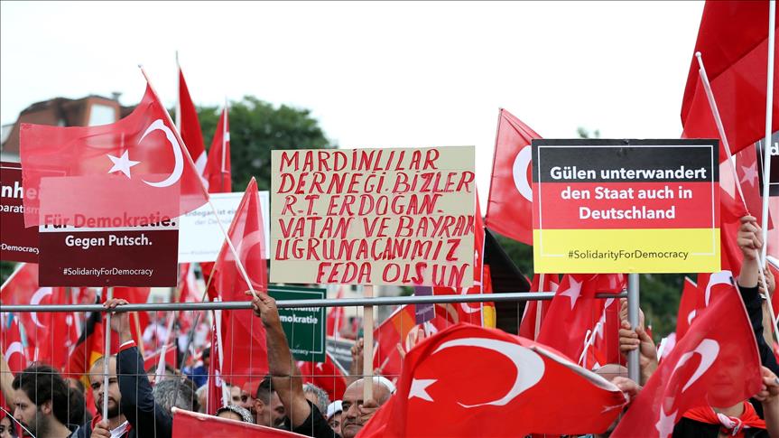 Germanys rally ban on Turkish ministers condemned