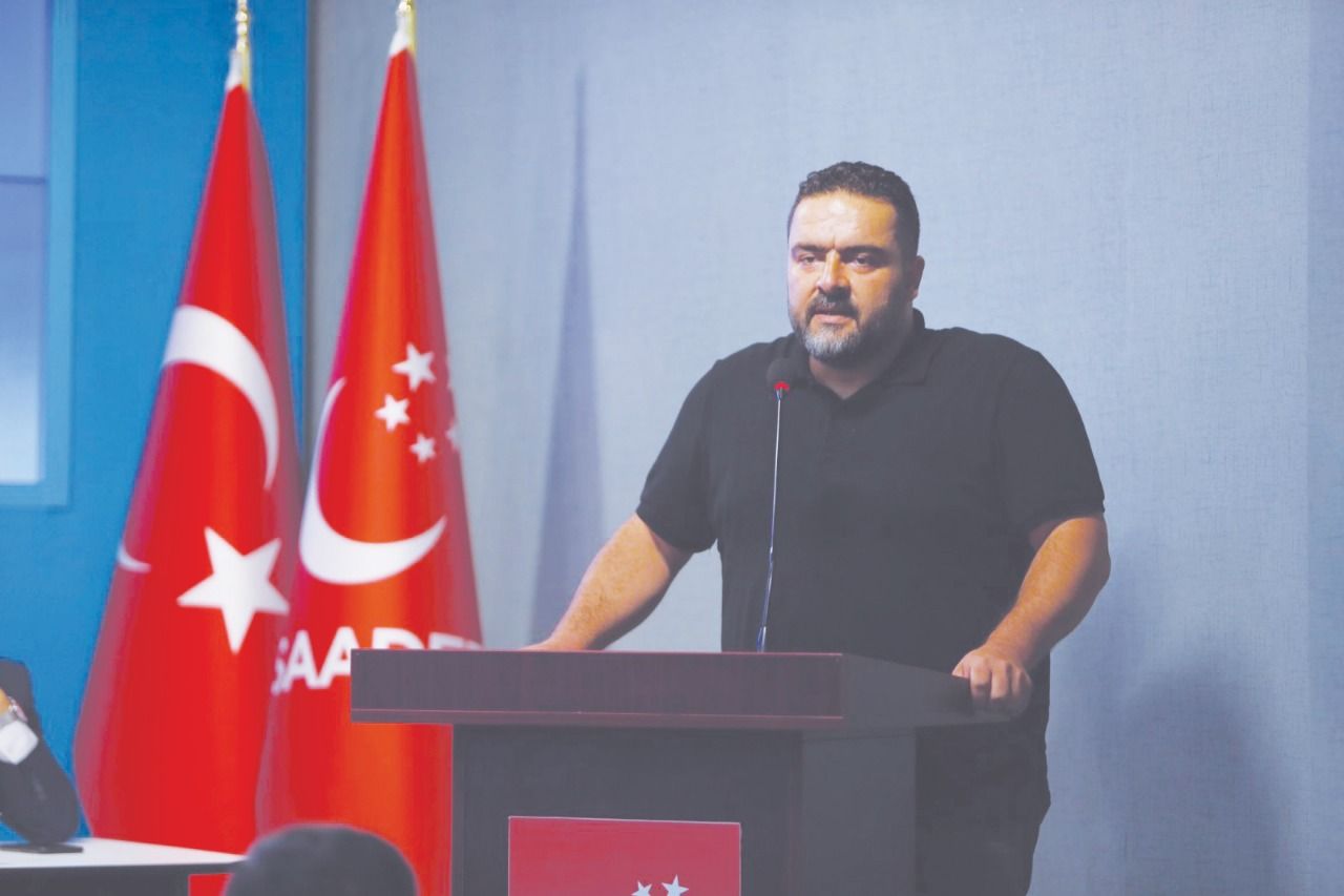 Harputluoğlu addresses party members at 'Provincial Presidents Meeting'