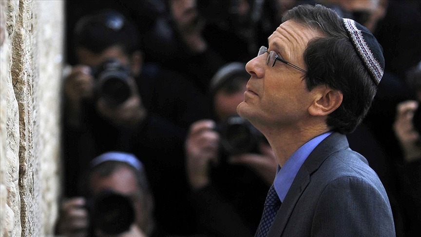 Herzog will receive a royal welcome