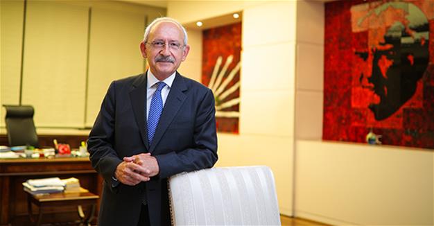 I talk about justice, Erdoğan talks about my undershirt: CHP head Kılıçdaroğlu