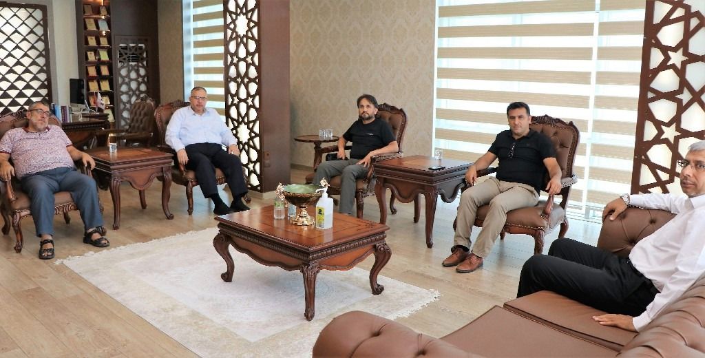 IHH Antakya Branch pays a visit to Necmettin Çalışkan