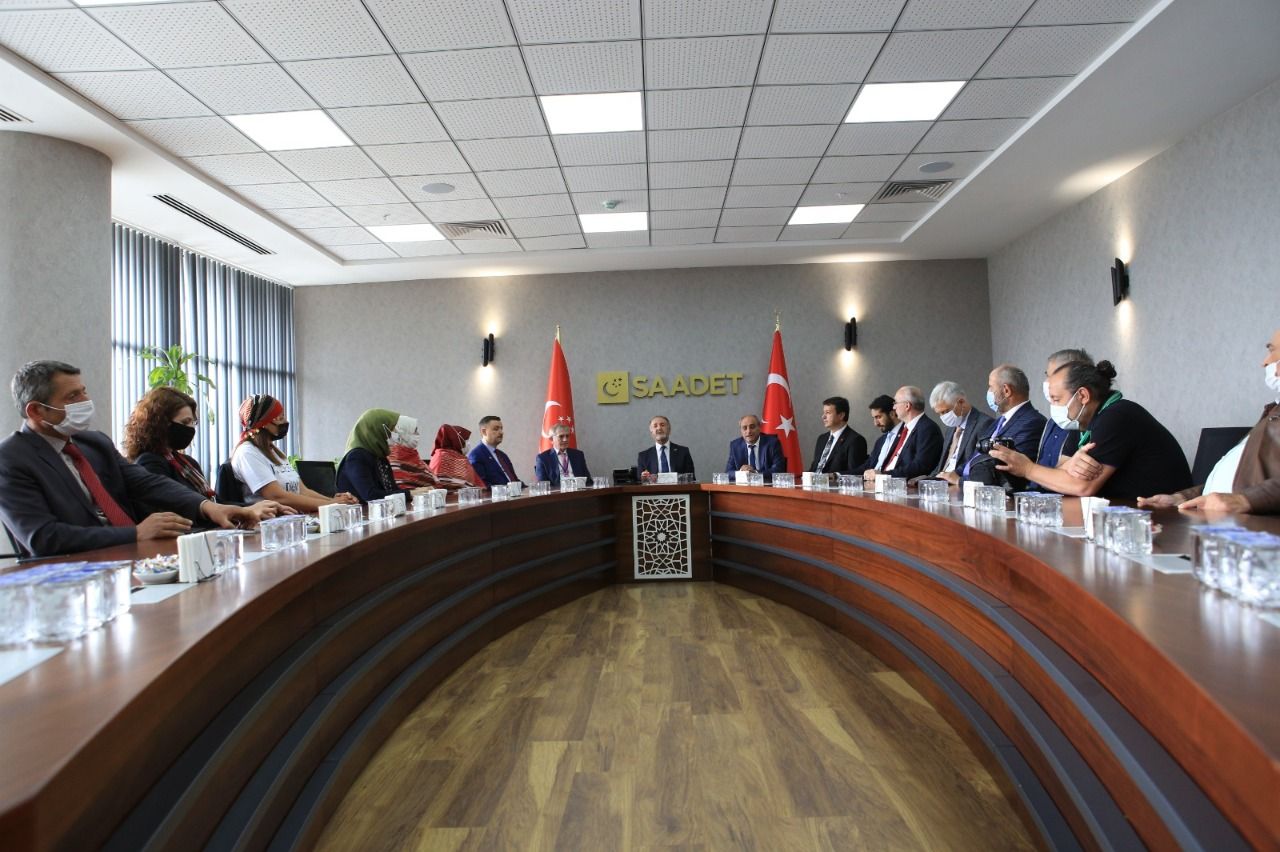 İkizdere delegation visits Saadet Party