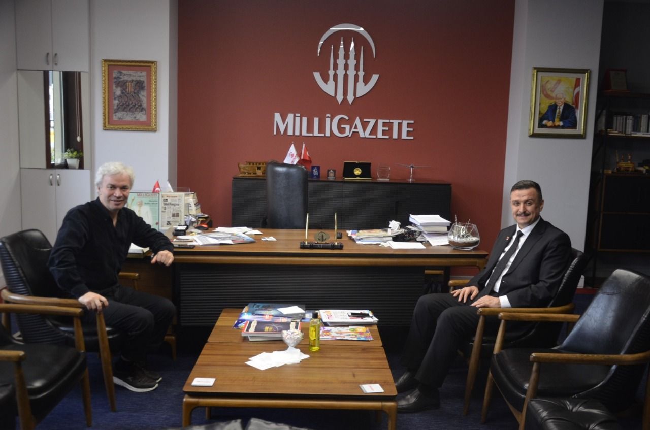 İlyas Tongüç pays a visit to Milli Gazete