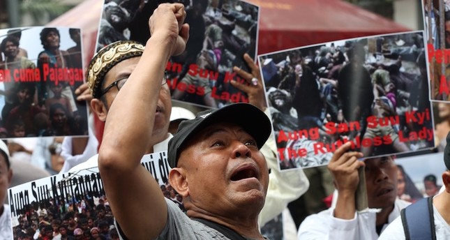 Indonesian Muslims protest Myanmar Rohingya violence