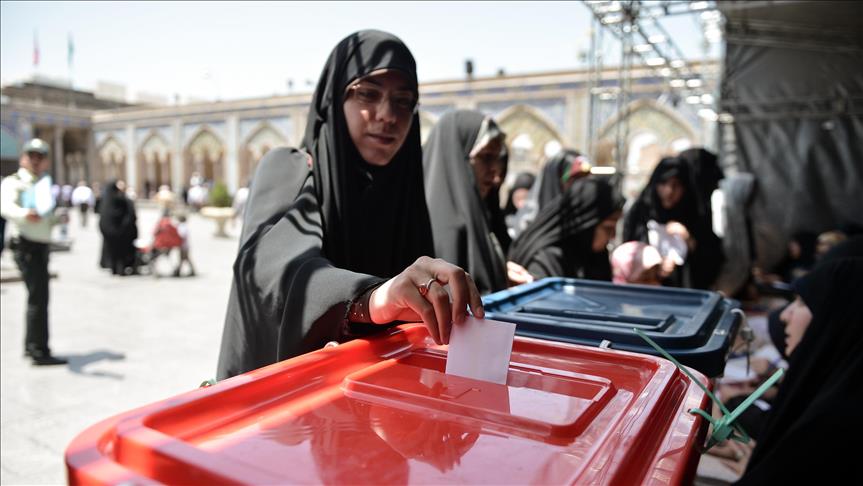 Iranians vote in presidential, provincial council polls