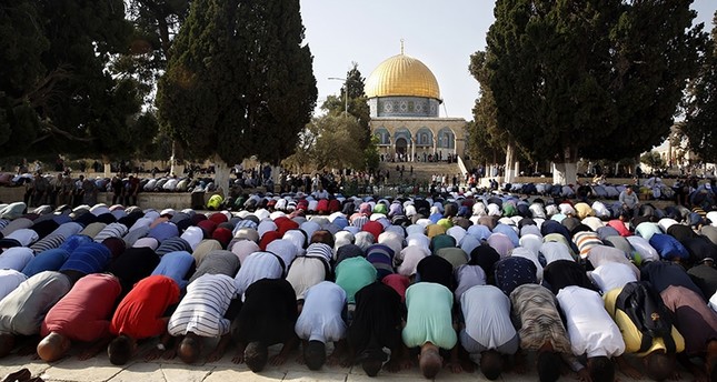 Israel bars men under 50 from Friday prayers at Al-Aqsa