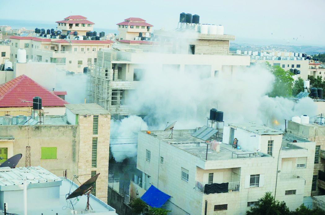 Israeli regime demolishes Palestinian prisoner's house