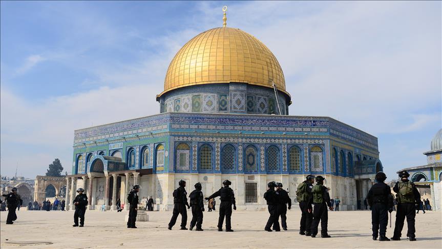 Israeli settlers storm Jerusalem’s Al-Aqsa complex