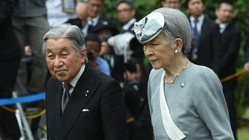 Japan cabinet approves bill to let emperor abdicate