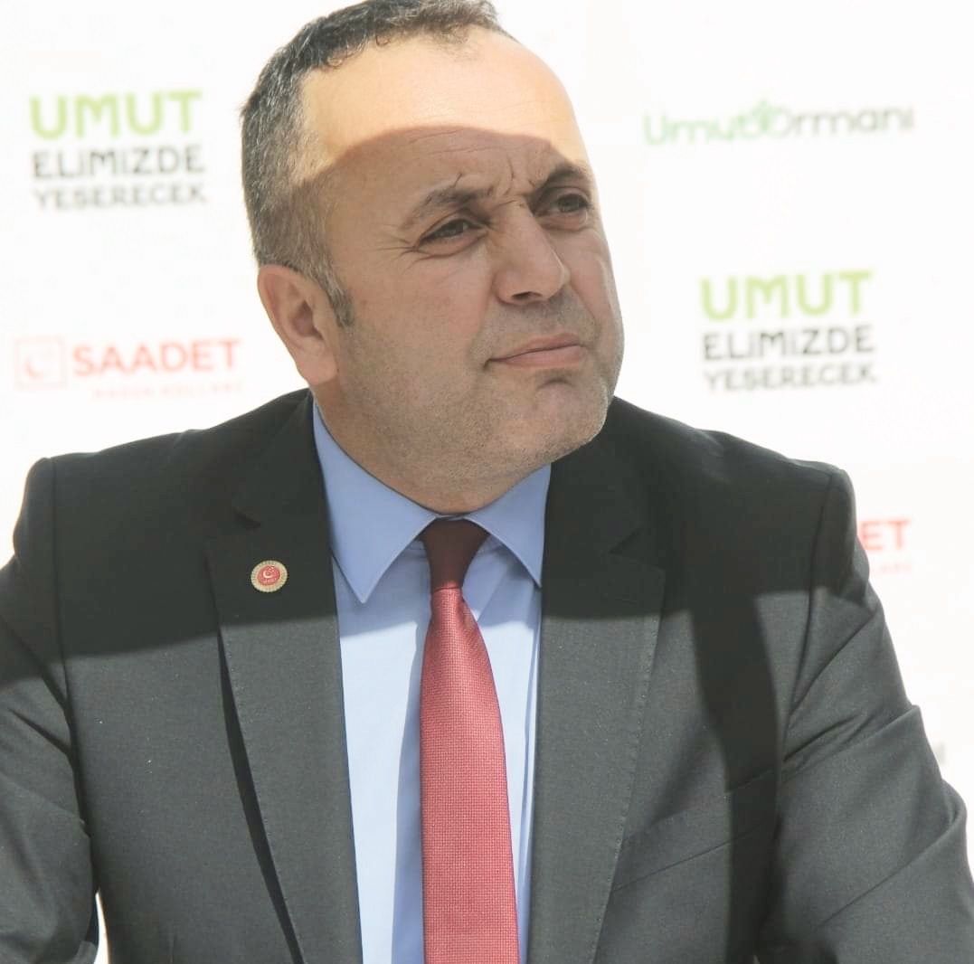 Kadir Yalçın: 