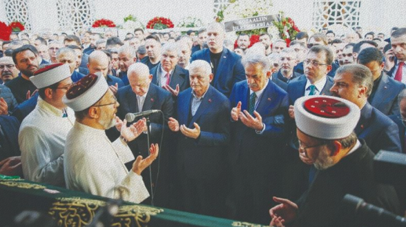 Karamollaoğlu issues a condolence message for AKP Deputy Chairman Yıldırım's mother