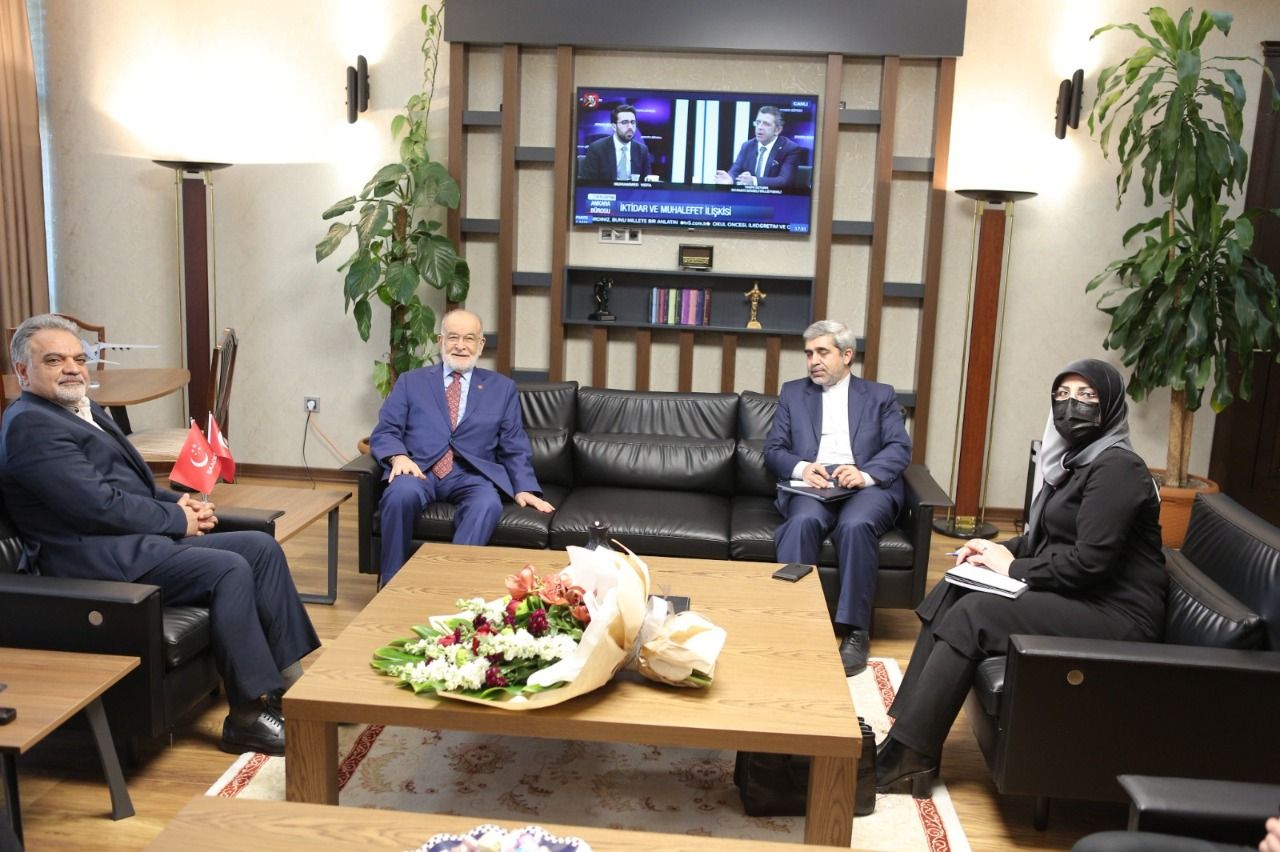 Karamollaoğlu receives the Ambassador of Iran in Ankara