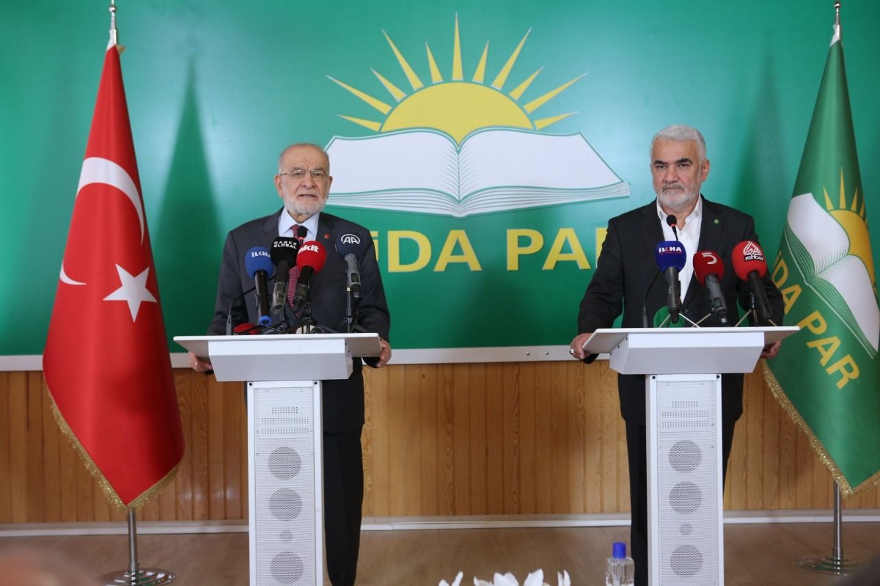 Karamollaoğlu visits Free Cause Party Chairman Yapıcıoğlu