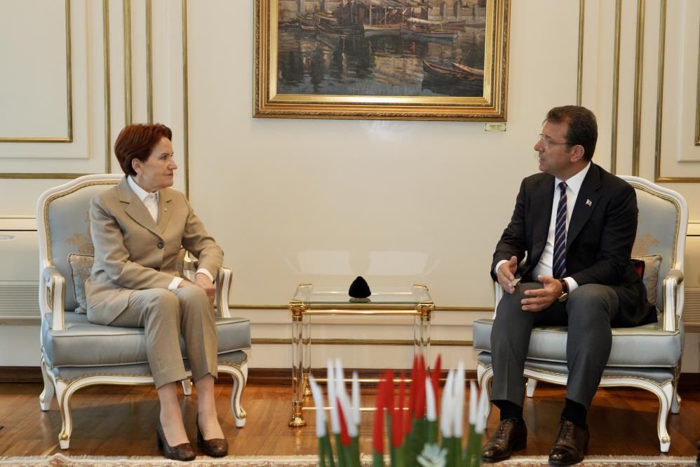Meral Akşener pays a visit to Ekrem Imamoğlu