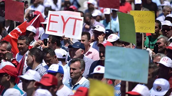 Millions' eyes are on the TBMM but the Parliament is on vacation