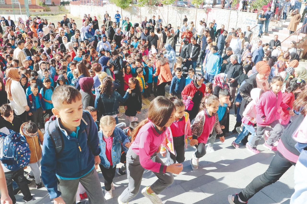 More than 20 million students in Türkiye back in school