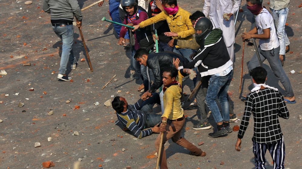 Mosque set on fire during Delhi's worst violence in decades