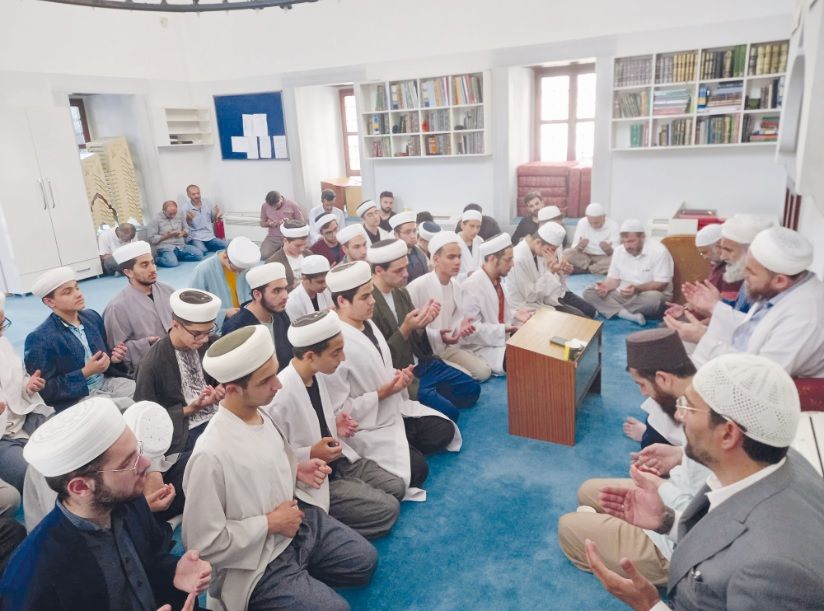 Muhammad Nuh Kasadar commemorated with prayers